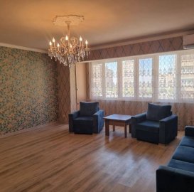 3-комн. квартира на ул. Зоравара Андраника в Малатия-Себастии, 74 кв.м., 4/9 этаж, высокие потолки
