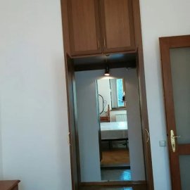 2-комн. квартира на ул. Туманяна в центре, 40 кв.м., предпоследний этаж, высокие потолки