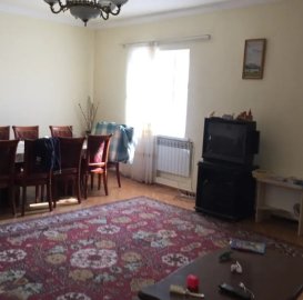 Трёхэтажный каменный дом, Арзакан в Арзакане, 330 кв.м., 3+ ванные, капитальный
