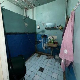 4-комн. квартира, улица в Арташате, 114 кв.м., предпоследний этаж, высокие потолки, каменное здание