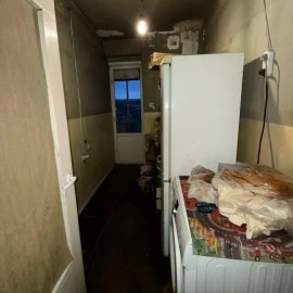 4-комн. квартира, улица в Арташате, 114 кв.м., предпоследний этаж, высокие потолки, каменное здание