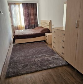 2-комн. квартира на ул. Сарьяна в центре, 50 кв.м., 2/7 этаж, евроремонт, каменное здание