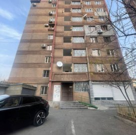 4-комн. квартира на пр. Комитаса в Арабкире, 131 кв.м., предпоследний этаж, 2 ванные, евроремонт