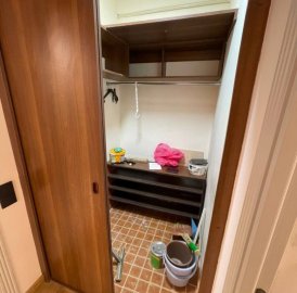 4-комн. квартира на пр. Комитаса в Арабкире, 131 кв.м., предпоследний этаж, 2 ванные, евроремонт