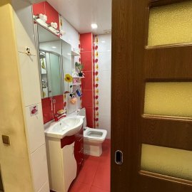 1-комн. квартира на ул. Атенка в центре, 45 кв.м.