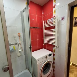 1-комн. квартира на ул. Атенка в центре, 45 кв.м.