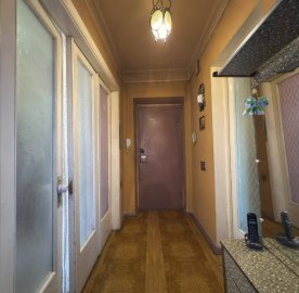 3-комн. квартира на ул. Вазгена Первого Веапара в Арабкире, 86 кв.м., 3/5 этаж, высокие потолки