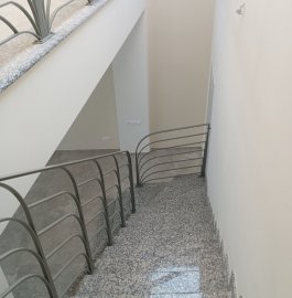 Двухэтажный дом на ул. Ачаряна в Аване, 190 кв.м., 3+ ванные, евроремонт