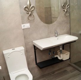 Двухэтажный каменный дом, улица Багреванда в Джрвеже, 200 кв.м., 2 ванные