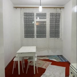 2-комн. квартира в Арабкире, 42 кв.м., предпоследний этаж, высокие потолки,