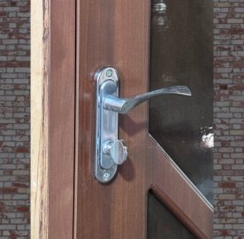 Բարձրորակ միջսենյակային դուռ Avrora