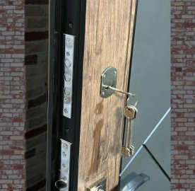 Մետաղյա մուտքի դուռ Ironwood երկու փականով