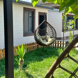 Օրավարձով Սեփական տուն Ներքին Չարբախ 1-ին փողոցում Շենգավիթո