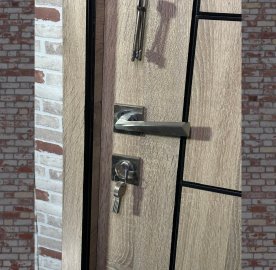 Մետաղյա մուտքի դուռ Birch երկու փականով