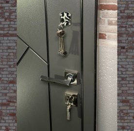 Մետաղյա մուտքի դուռ Steelveil երկու փականով