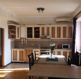 3-комн. квартира в новостройке на ул. Аргишти в центре, 87 кв.м., 6/14 этаж, 2 ванные