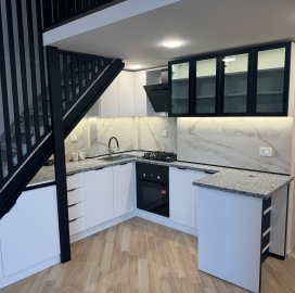 3-комн. квартира в новостройке на ул. Дуряна в Норк-Мараш, 70 кв.м., высокие потолки