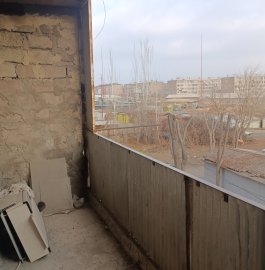 4-комн. квартира на ул. Араза в Арташате, 108 кв.м., 2/5 этаж