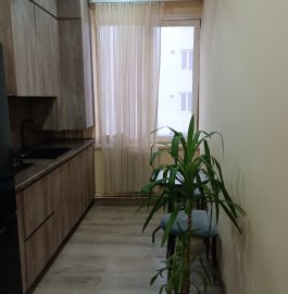 3-комн. квартира, квартал Давташен в Давташене, 75 кв.м., 8/11 этаж, высокие потолки