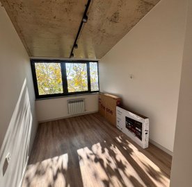 3-комн. квартира в новостройке на ул. Дуряна в Норк-Мараш, 63 кв.м., высокие потолки