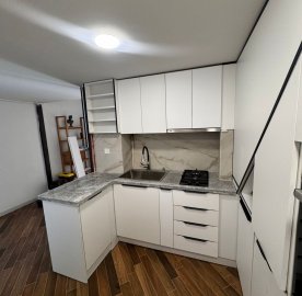 3-комн. квартира в новостройке на ул. Дуряна в Норк-Мараш, 63 кв.м., высокие потолки