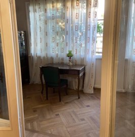 Двухэтажный каменный дом на ул. Манушяна в Арабкире, 120 кв.м., 2 ванные, капитальный ремонт